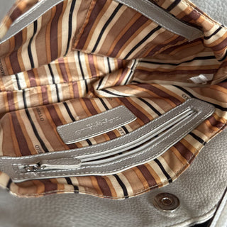 Leather shoulder bag