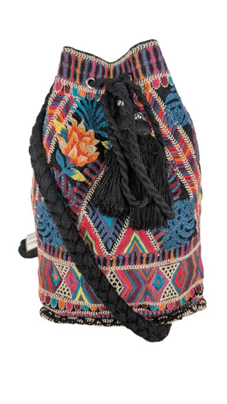 Embroidered Small BucketTote