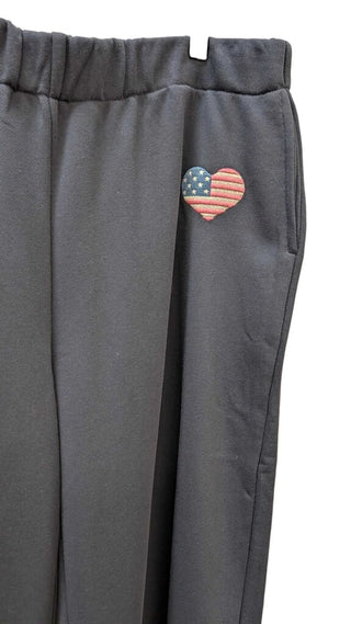 NWT Embroidered Flag Heart Sweatpants