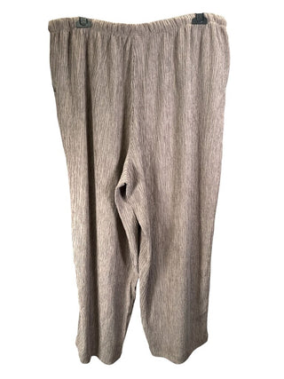 NWT Wide Leg Crinkle Pull On (matching top)
