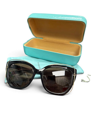 Cat Eye Frame Sunglasses
