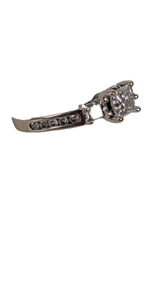 White Gold 4.5 Weight 1.5 Kt Diamond Ring