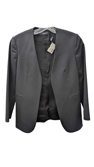 Collarless Open Front