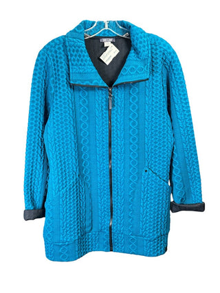 patterned zip front