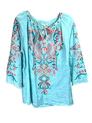 Embroidered lilnen tie front