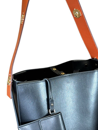 Leather Bucket Shoulder