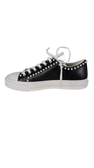 NWT Pearled Lace Up