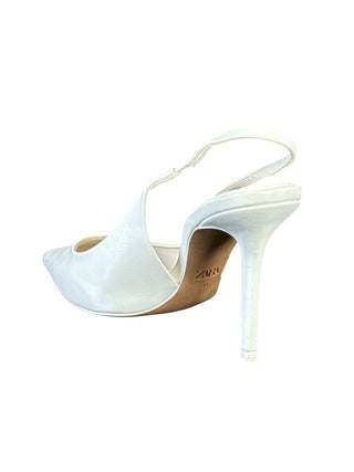 Pointed Toe
