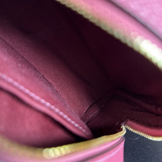 Dome cosmetic case