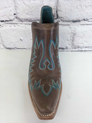 R Dixon Embroidered Western Boots Retails: $184