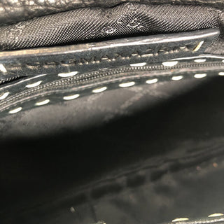 R Pebble leather flap handbag