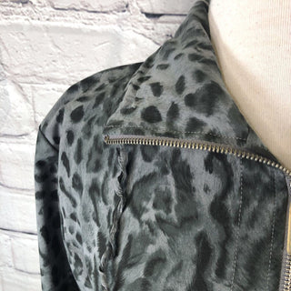 R Zenergy animal print zip front jacket