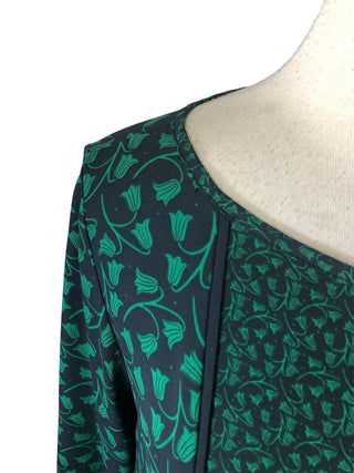 R Floral pullover top