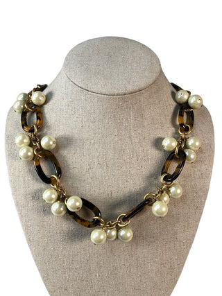 R Costume pearl/tortoise necklace