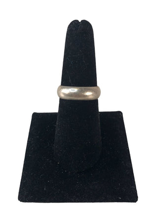 R Sterling ring/band