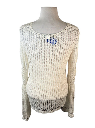 R Crochet pullover top