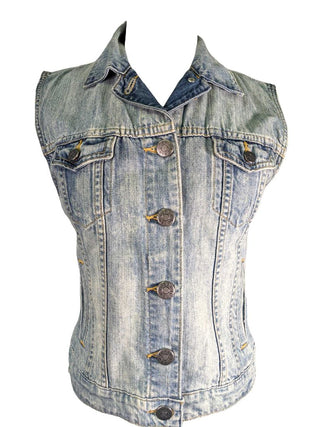 R denim button