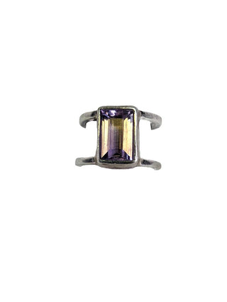 R 1960 vintage sterling natural amethyst ring