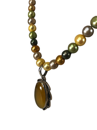 R Sterling stone pendant on pearl strand