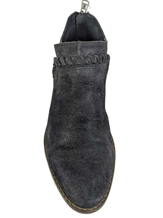 R Suede Low Bootie