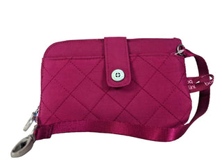 R quilted nylon wristlet NWT