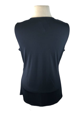 R Sleeveless knotted front pullover top