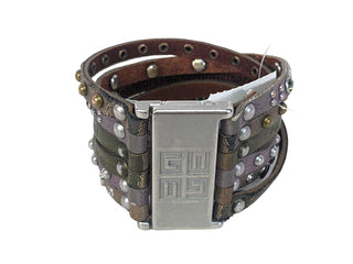 R positive leather bracelet