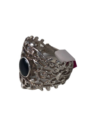 R Sterling filigree ring w/ stone