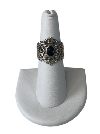 R Sterling filigree ring w/ stone