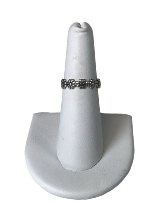 R Sterling daisy chain ring
