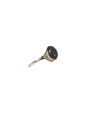 R sterling labradorite ring