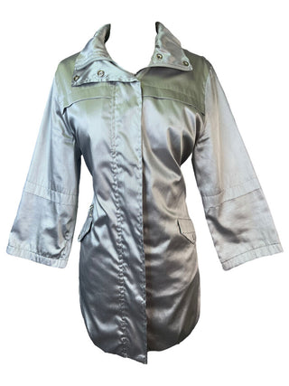 R Metallic Zip Up