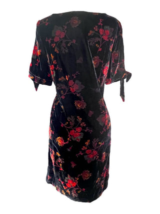 R NWT Velvet Cold Shoulder