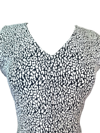 R Textured Pencil Dress