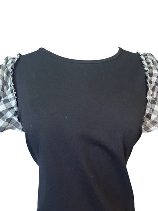 R ruffle plaid sleeve