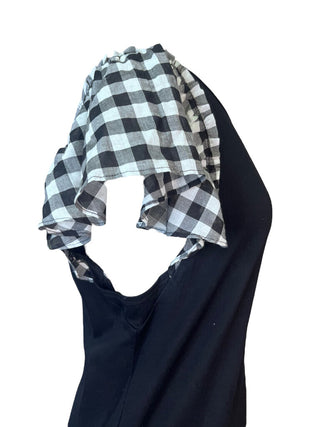 R ruffle plaid sleeve