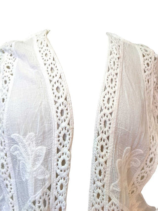 R Crochet w/Embroidery Open Front