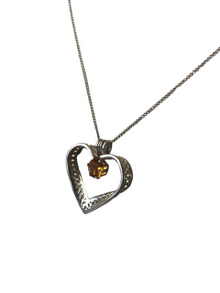 R Sterling heart necklace w/ stonr