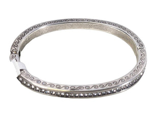 R Costume hinged cz bangle