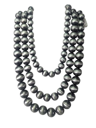 R faux Navajo Pearl multi strand necklace