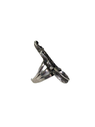 R vintage sterling shell ring