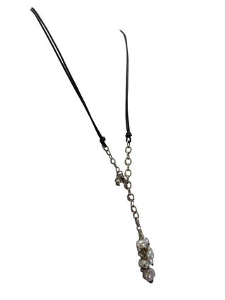 R pearl lariat necklace