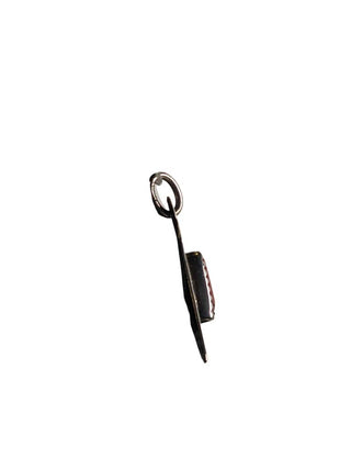 R SS Stone Triangle Pendant