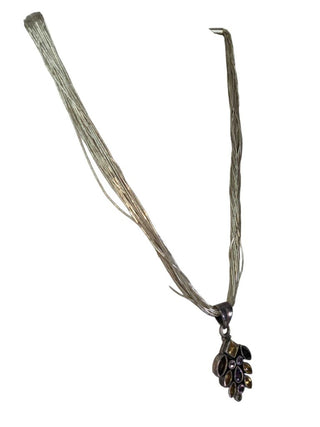 R liquid silver necklace with stone pendant