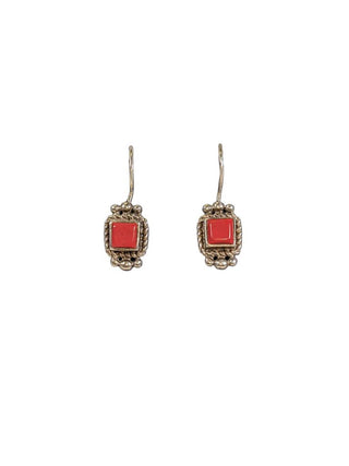 R SS Stone Earrings