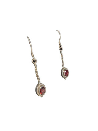 R SS Stone Earrings
