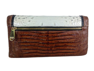 R Patent Moc Croc Wallet