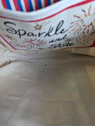 R NWT Hand-Painted Tte