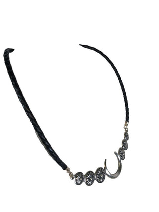 R Leather w/Elongated Pendant Choker Retails: $120