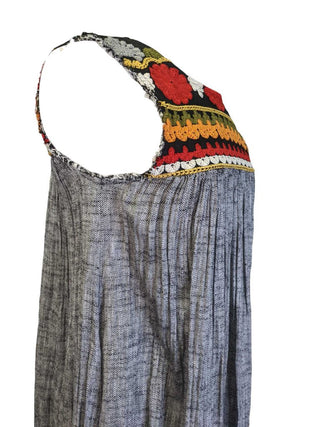 R Embroidered Sleeveless